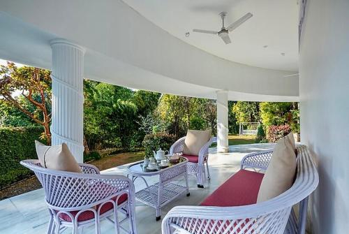 Posezení v ubytování Boutique Villa by Hotel Saffron Leaf
