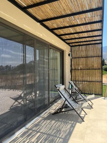 Φωτογραφία από το άλμπουμ του springs suites no4 στο Κάτω Αλεποχώρι