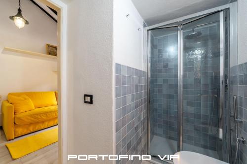 Koupelna v ubytování Limoni by PortofinoVip