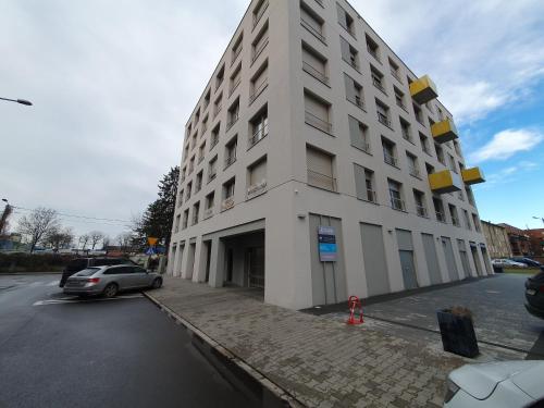 City Lux Apartament Free Parking