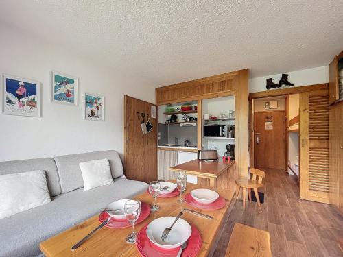 Apt fonctionnel proche pistes, commerces, avec balcon et WiFi à Méribel - FR-1-688-72