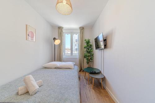 Photo de la galerie de l'établissement Comfortable and practical apartment in Oullins, à Oullins