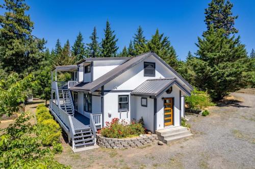 Gallery image of Orchard Haven Combo home in Lyle
