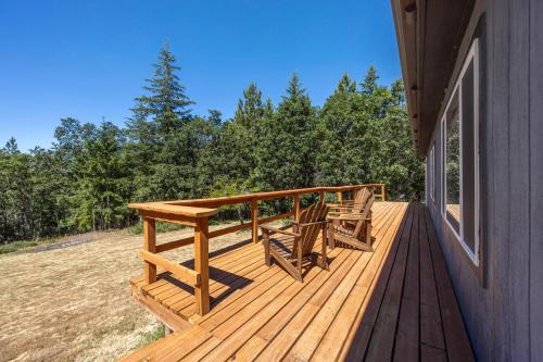 Gallery image of Orchard Haven Combo home in Lyle