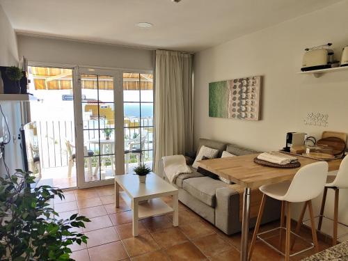 Χώρος καθιστικού στο Gran Canaria Mogan sunset