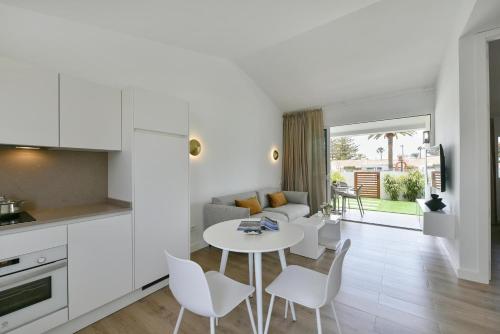 Bungalow Santa Barbara EMB5 by VillaGranCanaria
