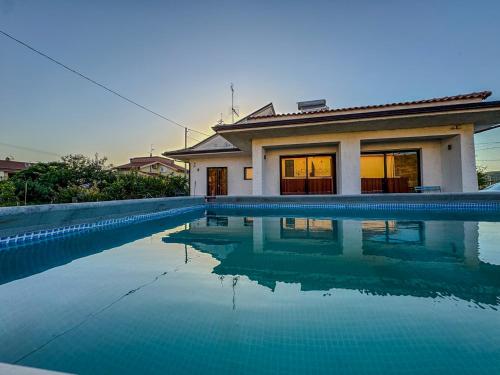 The swimming pool at or close to Villa Oidor - Cilento