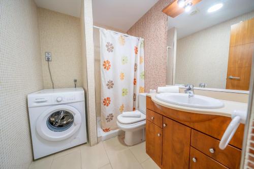 Kúpeľňa v ubytovaní HomeHolidaysRentals Blanescel - Costa Brava
