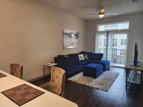 Gallery image of Elite Downtown Poolside Oasis in Houston