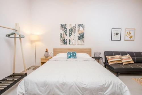 Aris Studio Analipsi Crete