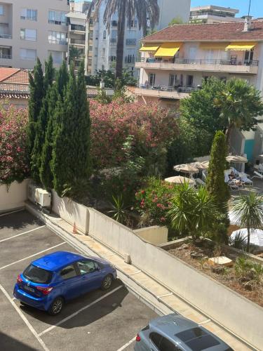 Premium 80sqm Apartment Opposite Martinez, Steps from Congress Center photo 26