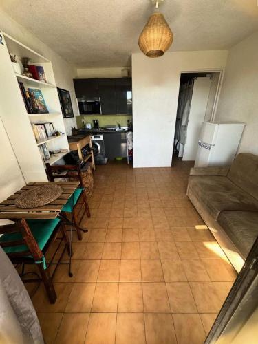 Photo de la galerie de l'établissement Résidence Cap Vert - Joli T2 à proximité de la mer dans le domaine de la Coudoulière MAE-7561, à Six-Fours-les-Plages