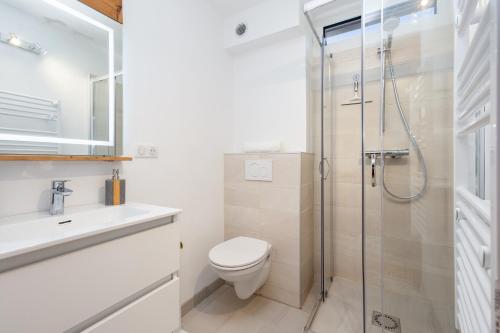 Apt Clos du SavoyE1 parking, WIFI, ski in/out - Happy Rentals