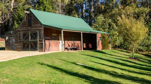 Taman di luar The Bayleaf Country House Daylesford