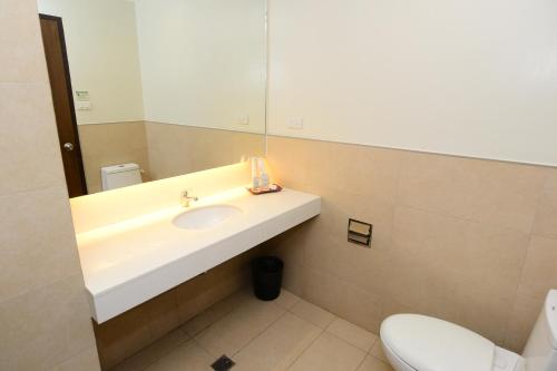 Koupelna v ubytování Ever O Business Hotel