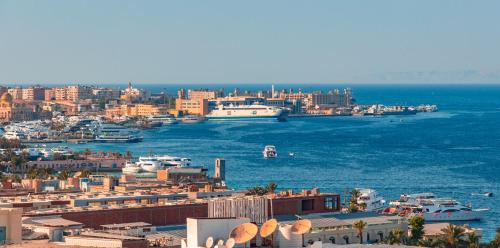 Delmar Apartments by Peaks