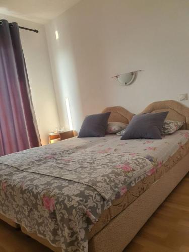 Cama o camas de una habitación en Villa Grafenberg Ulcinj