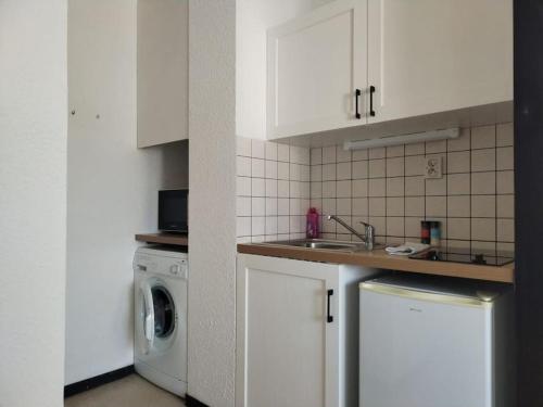 Η κουζίνα ή μικρή κουζίνα στο Ephémère - Idéal Couple - Centre Pau