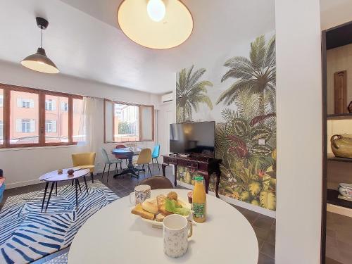 Nestor&Jeeves - ESCAPADE - Central - Near Beach