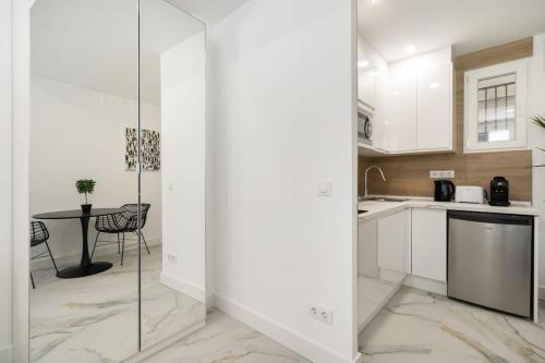 Cozy studio in Madrid LEY4