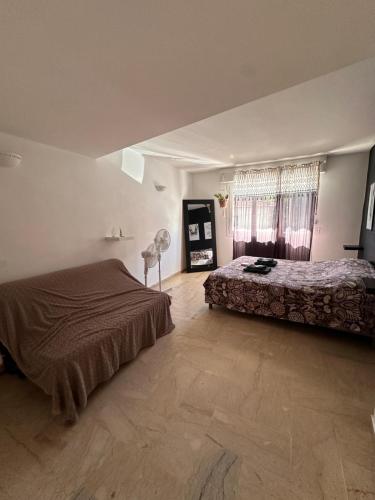 Photo de la galerie de l'établissement Spacieux deux pièces, au Cannet