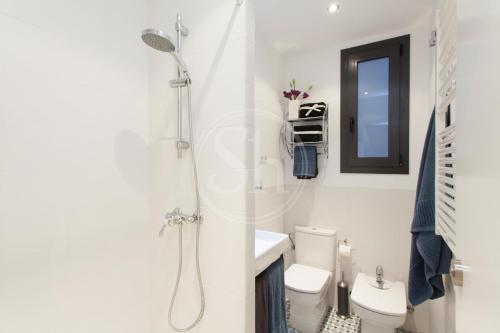 Modern Eixample Apartment