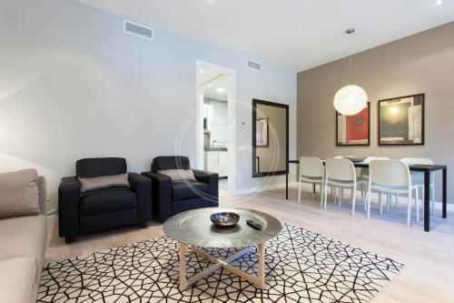 Modern Eixample Apartment