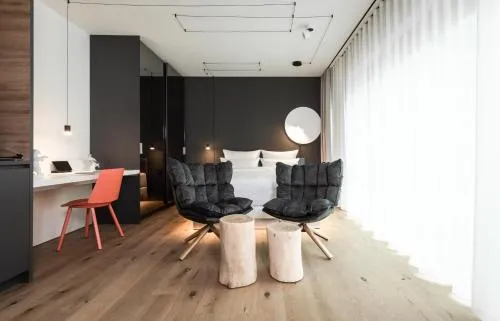 KPM Hotel & Residences Berlin, a Member of Design Hotels photo 10