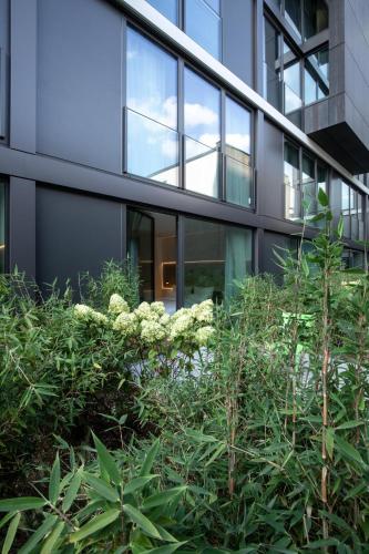 KPM Hotel & Residences Berlin, a Member of Design Hotelsにある庭