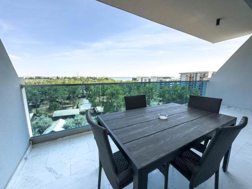 Μπαλκόνι ή βεράντα στο Wave 6 Apartments