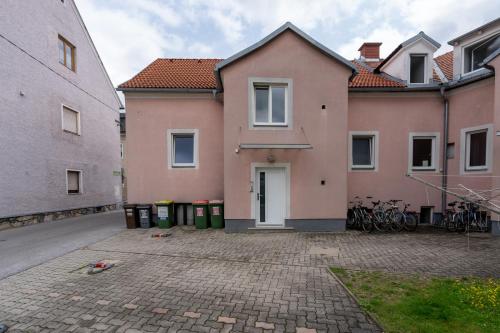 FarawayHomes Studio Graz #6