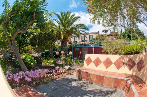 Κήπος έξω από το Villa Asunción D