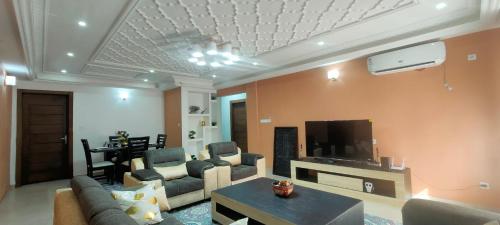 Premium apart with parking near Golf