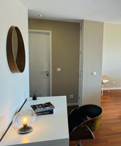 Fotografie z fotogalerie ubytování Renovado com AC, 2 WC completos, terraço e garagem v Portu
