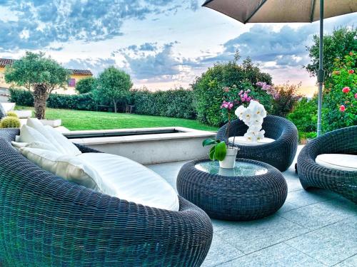 Séjour au soleil avec piscine