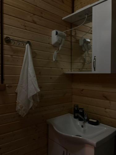 Koupelna v ubytování Aisi