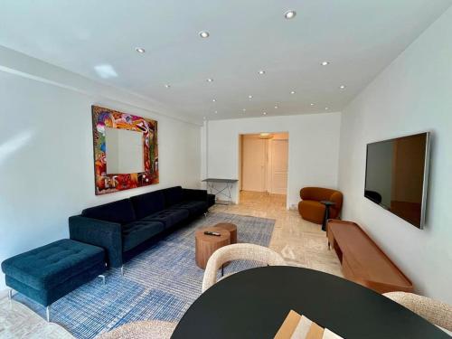 Viva Riviera Large 3 Bedrooms with Balcony