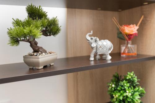 Le Alex, Bright & Modern Escape near CityCenter
