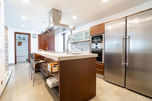Dapur atau dapur kecil di Villa Nimaf - Sa Planera