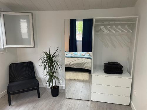 Photo de la galerie de l'établissement Maison paisible élégante Climatisé Aulnay CDG JO, à Aulnay-sous-Bois