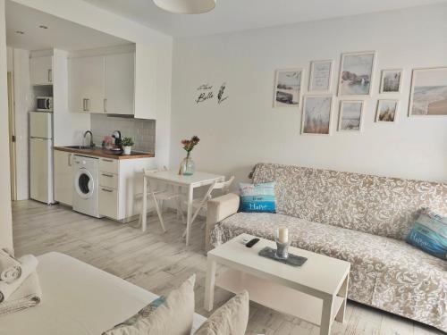 BENALBEACH Estudio Premium