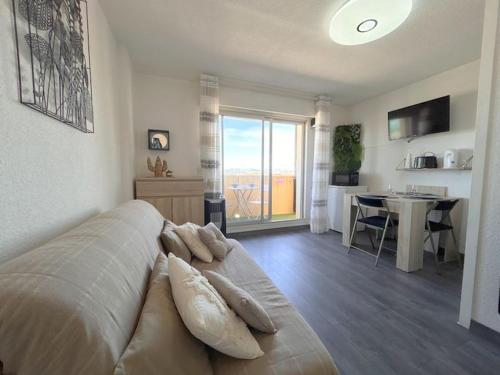 Studio cosy à deux pas de la mer 2LAMP36