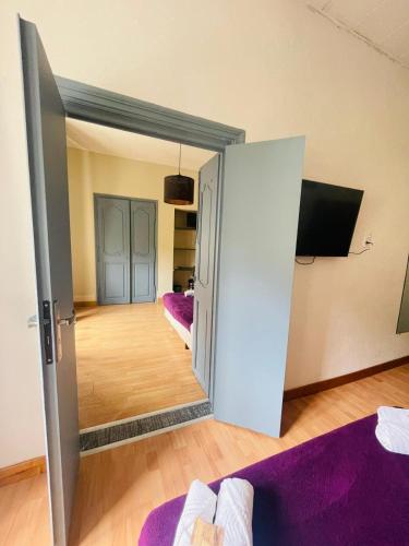 Photo de la galerie de l'établissement Grand hôtel de l'Europe, à Vals-les-Bains