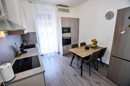 Apartment Frane