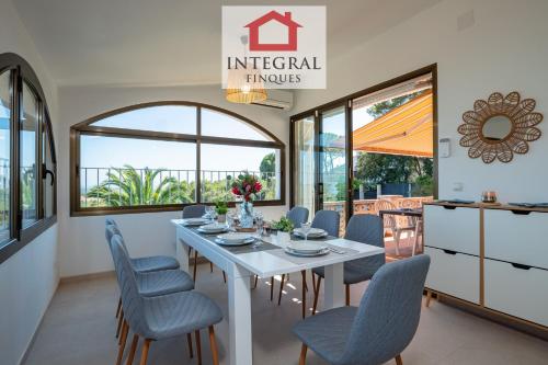 Fotografie z fotogalerie ubytování Casa Ses Salines v destinaci Vall-Llobrega
