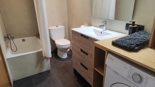 Kúpeľňa v ubytovaní Apartament El Pla