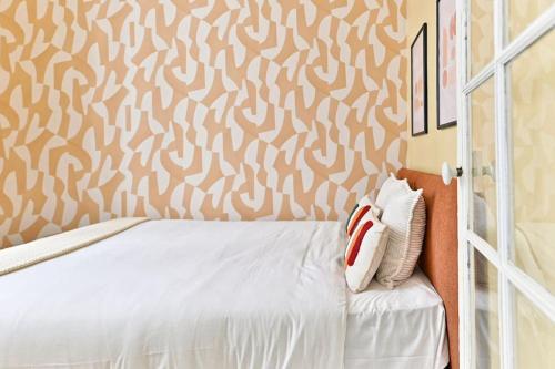 Photo de la galerie de l'établissement Appartement Rez-de-chaussée Paris Montparnasse -II, à Paris