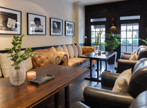 Khu vực ghế ngồi tại Casa Chic Palermo Soho