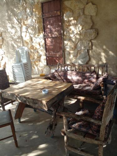 Khu vực ghế ngồi tại 3al Adim