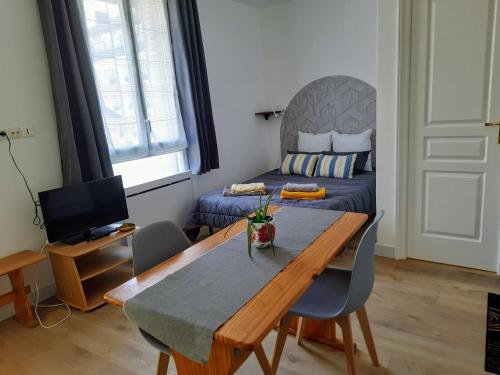 Photo de la galerie de l'établissement STUDIO proche PARIS RER D direct STADE de FRANCE et BERCY, à Maisons-Alfort